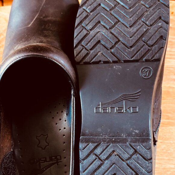 Dansko Antique Brown Leather Oiled Professional Clog Size 37 US 7.5-8 EUC - Picture 4 of 10